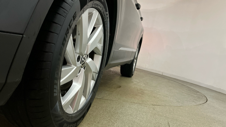 Volkswagen Tiguan 1.5 TSI 150 Life 5dr DSG Petrol Estate